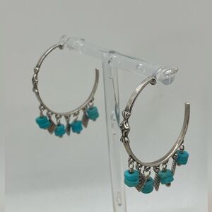 Vtg 925 Sterling Silver Southwestern Design Turquoise Bead Hoop Earrings